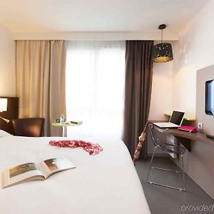 Privilege Double Room One Double Bed One Sofa
